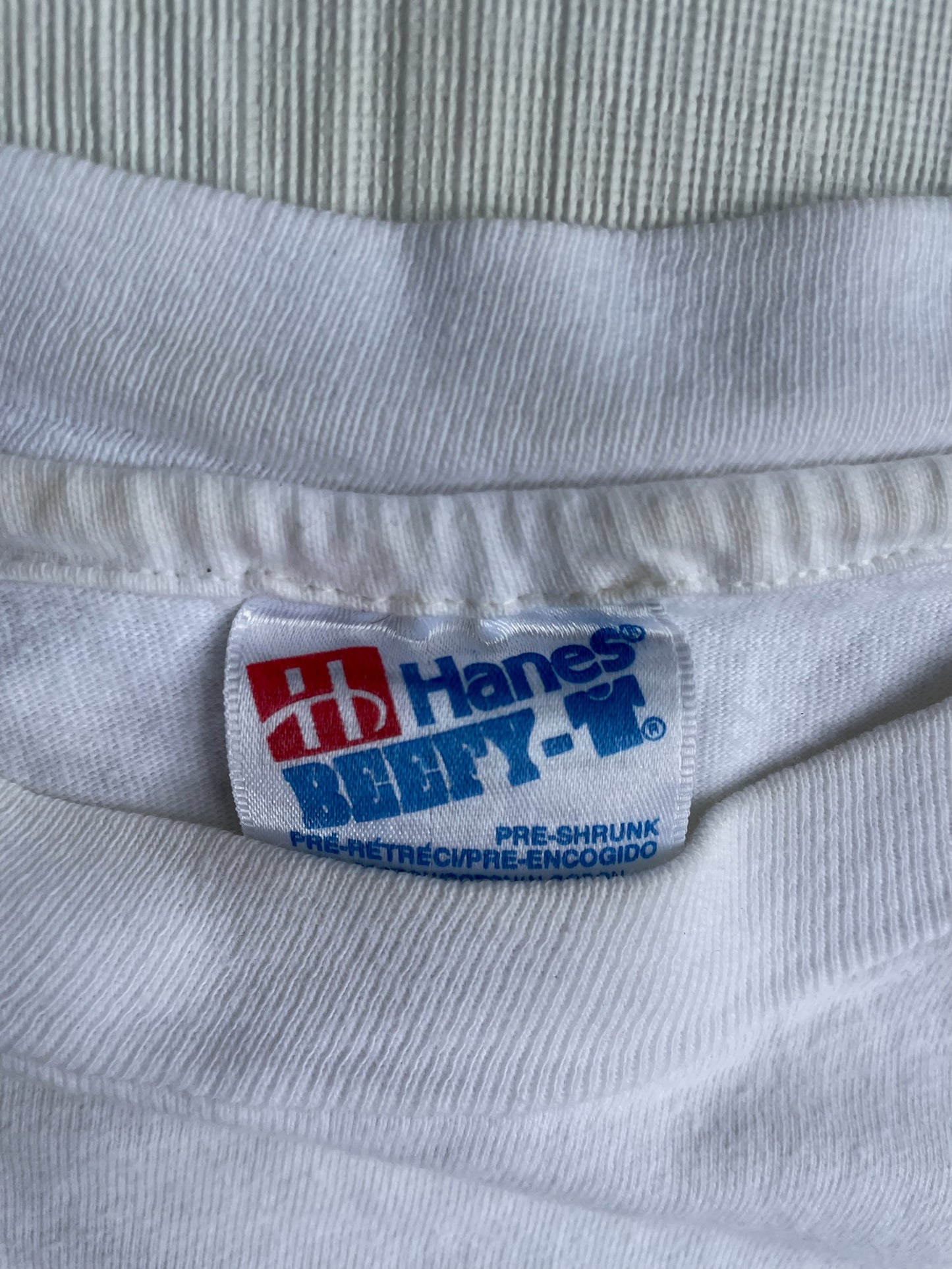 Lithotripted sample tee