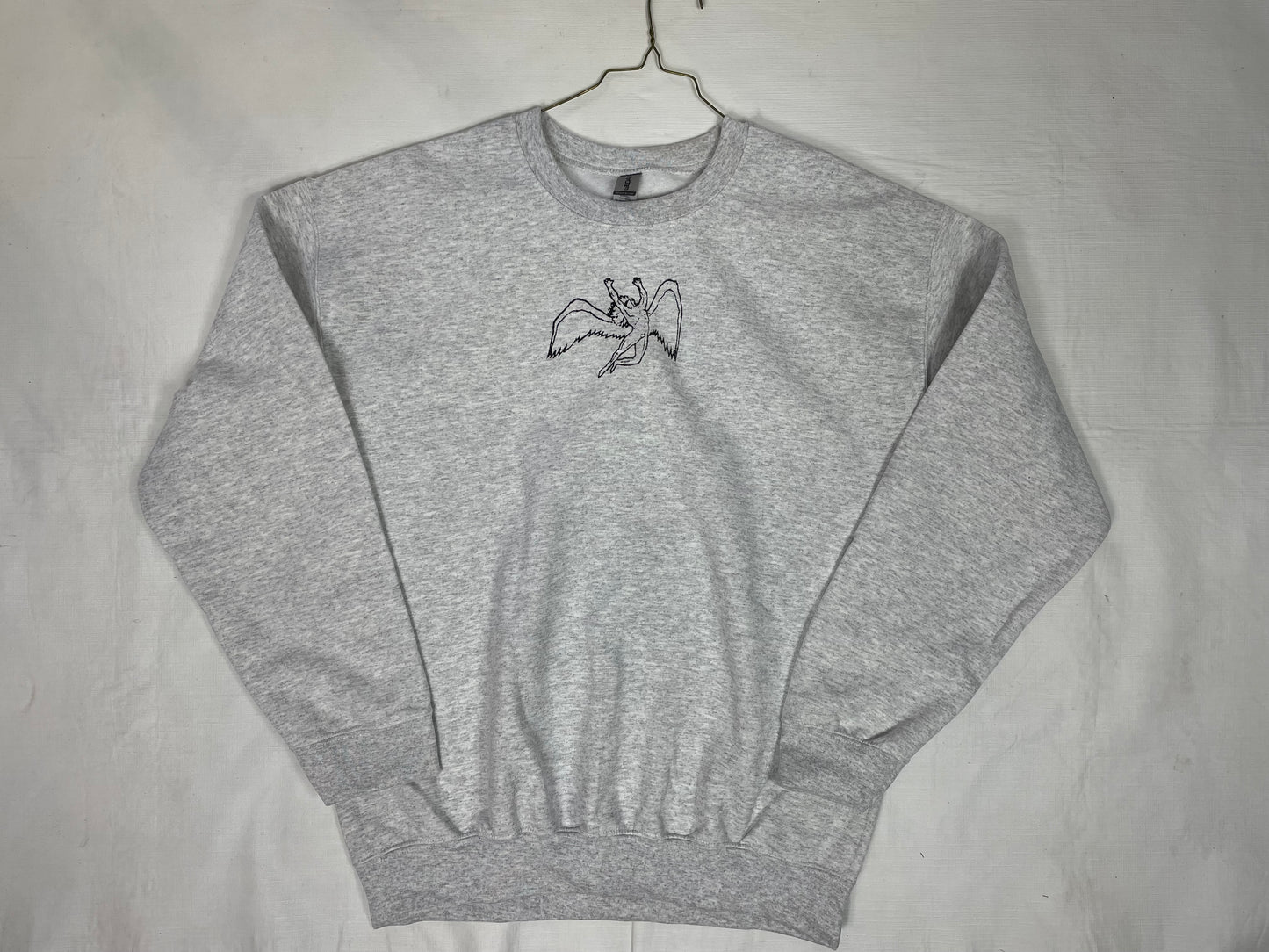 Wings crewneck